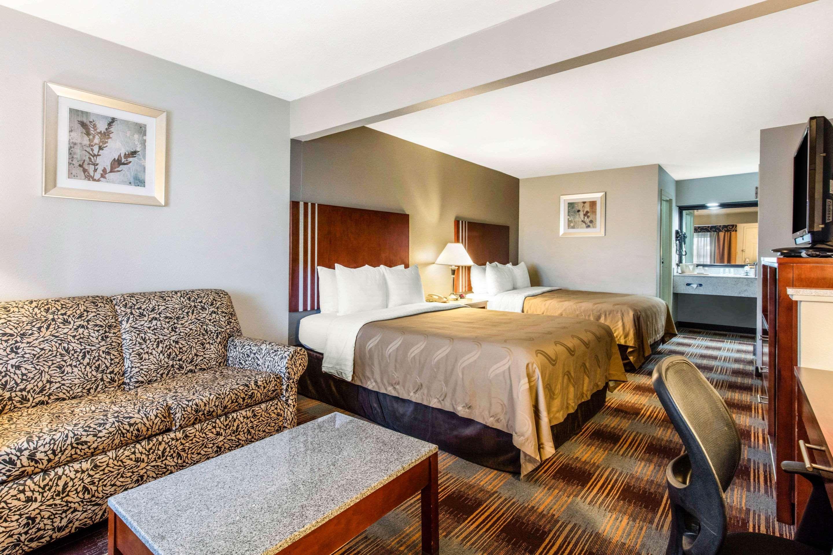 Quality Inn Airport I-240 Мемфис Екстериор снимка