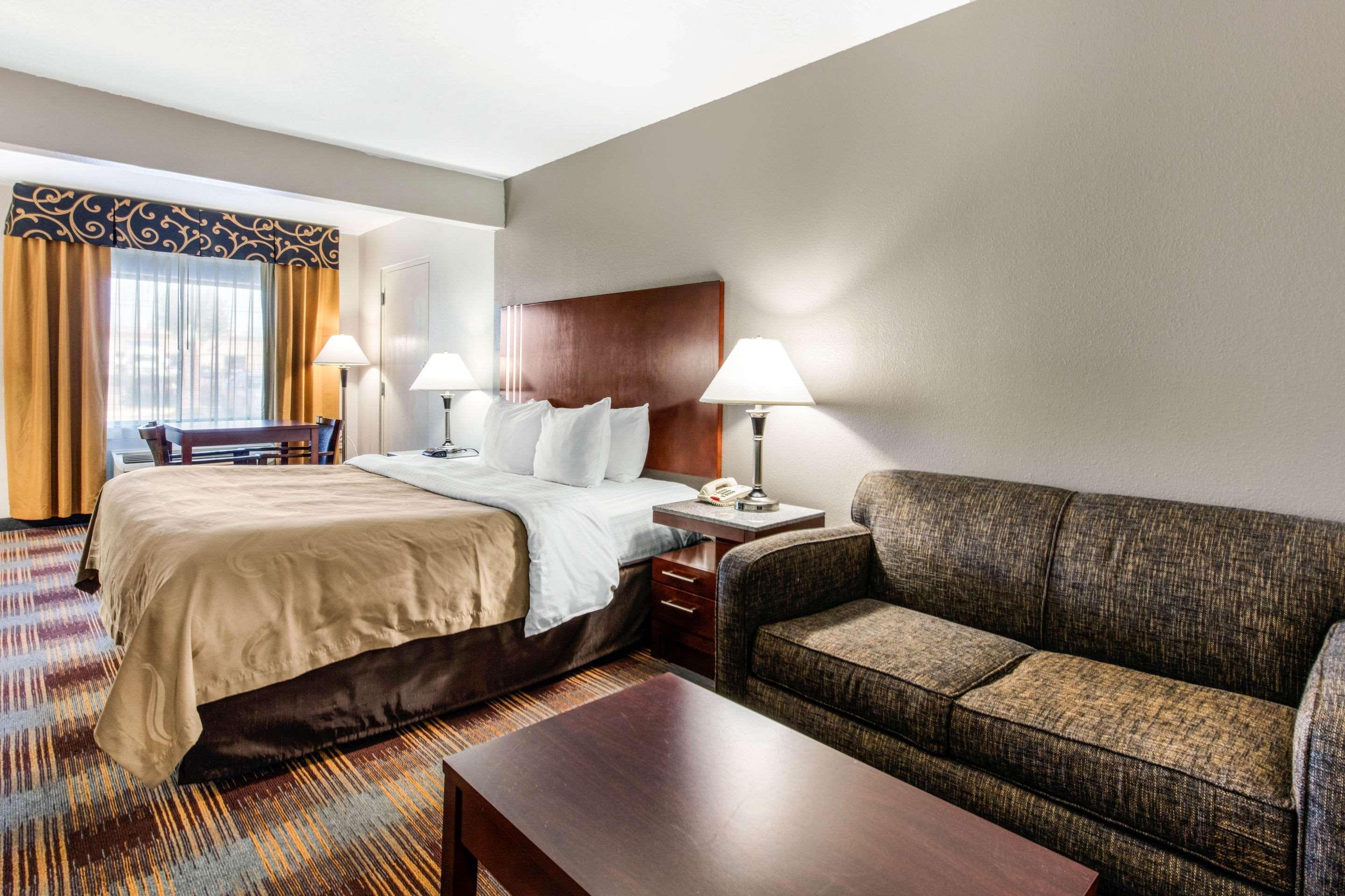 Quality Inn Airport I-240 Мемфис Екстериор снимка