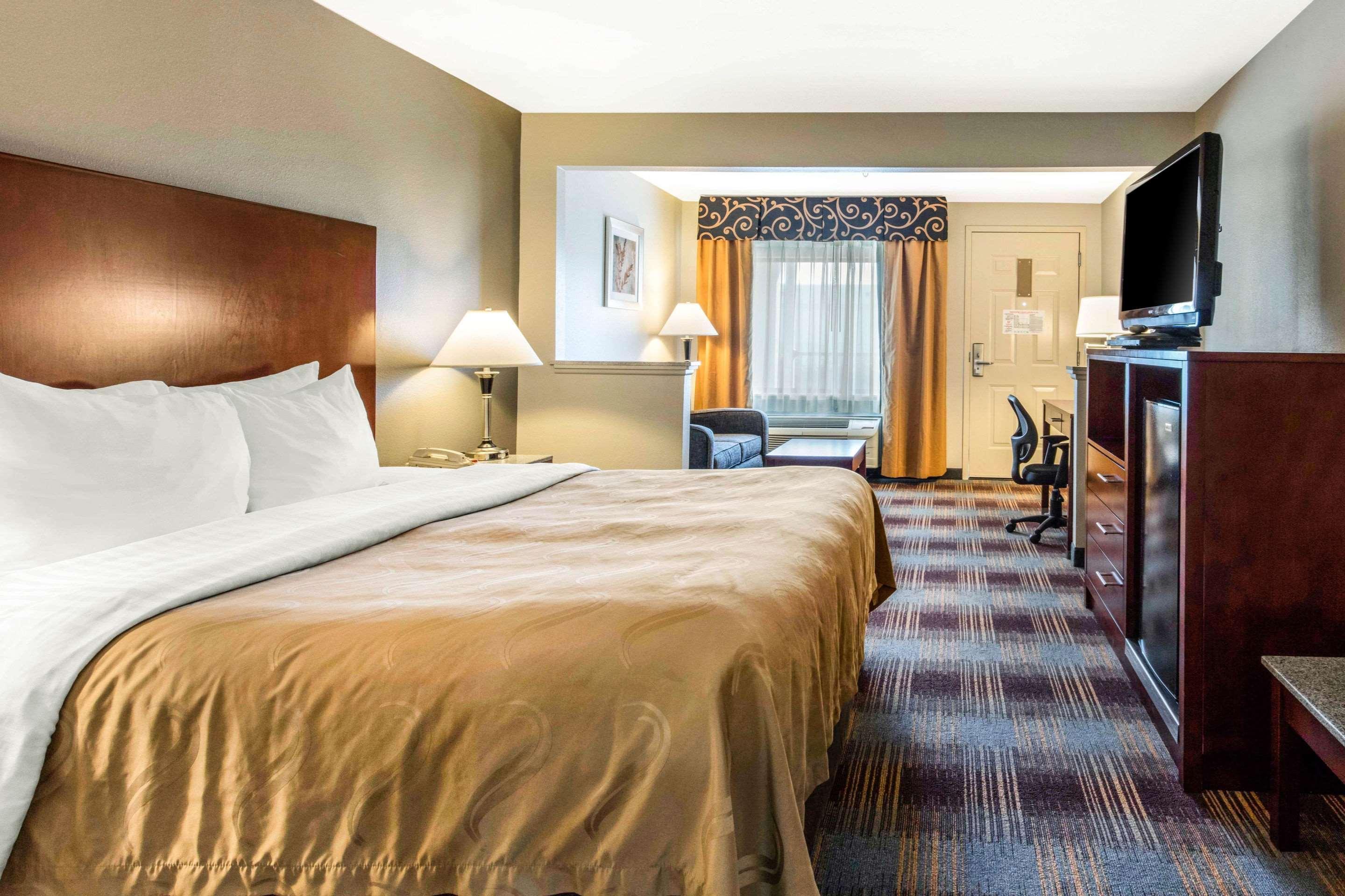 Quality Inn Airport I-240 Мемфис Екстериор снимка