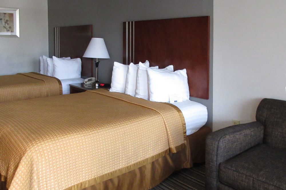 Quality Inn Airport I-240 Мемфис Екстериор снимка